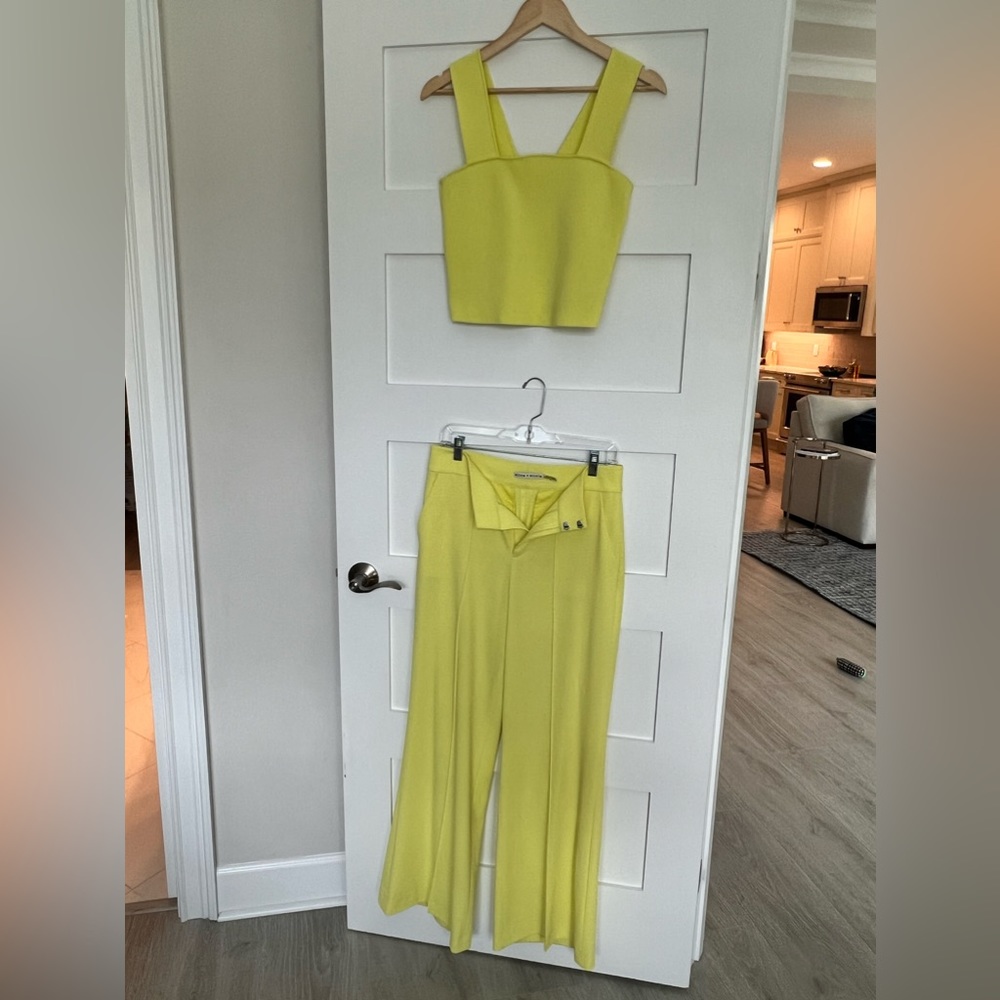 Alice & Olivia Neon yellow Set
